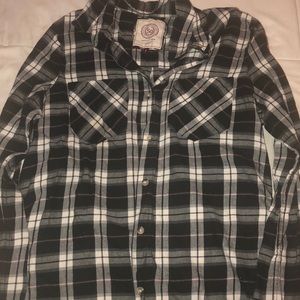 Black/white plaid flannel